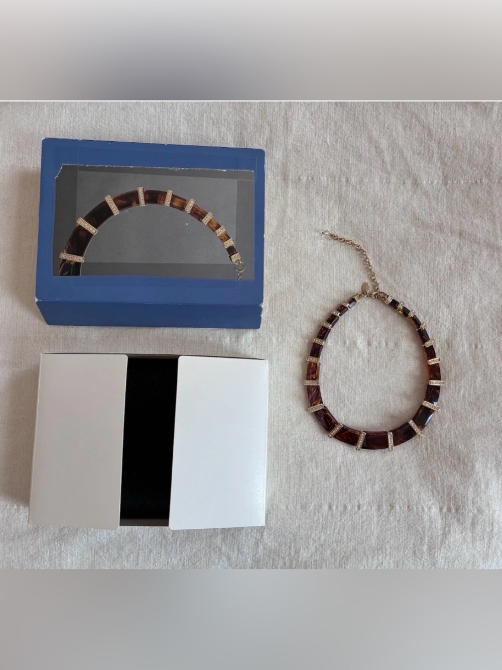 Lia Sophia Collar Necklace Lucite Tortoise Pattern Gold Tone Rhinestone Dressy